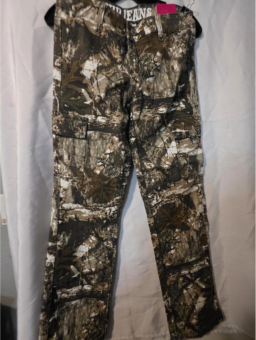 V.I.P. Teen Size 16 Camouflage Cargo Pants